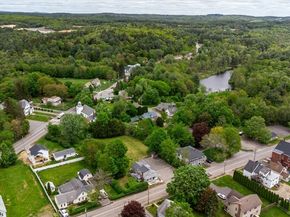 18 Main St, Templeton MA 01468