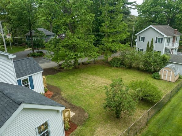 22 Mountain Brook Road, Sturbridge MA 01566