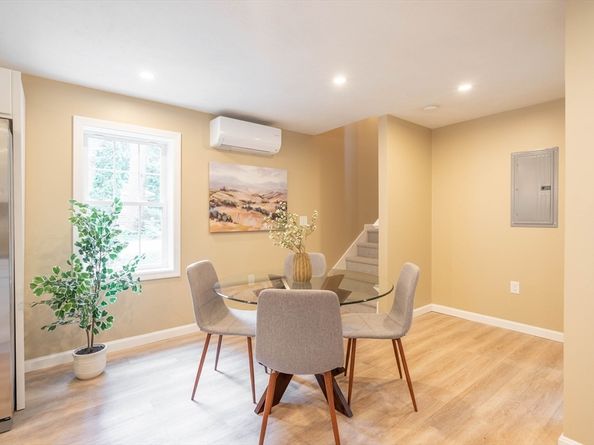 22 Mountain Brook Road, Sturbridge MA 01566