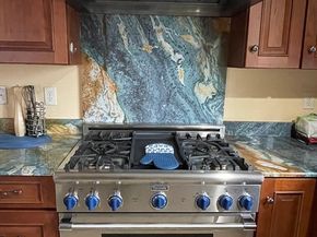 243 Weatherbee Dr, Westwood MA 02090