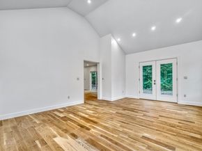 11 Viking Rd, Winchester MA 01890