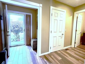 22 Union Point Rd 22, Webster MA 01570