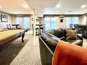 22 Union Point Rd 22, Webster MA 01570
