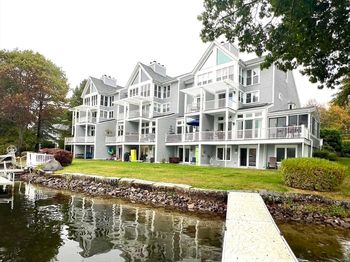 22 Union Point Rd