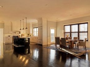 42 Sunhill Ln, Newton MA 02459