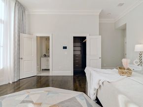 42 Sunhill Ln, Newton MA 02459
