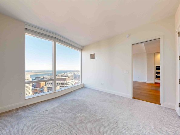 240 Devonshire Street 4811, Boston MA 02110