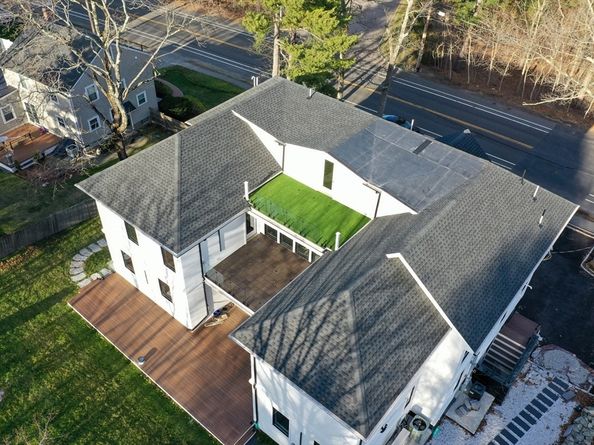 883 Greendale Ave, Needham MA 02492