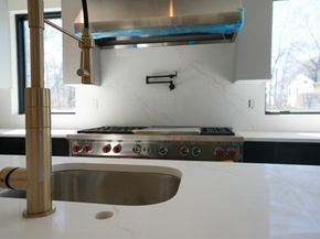 883 Greendale Ave, Needham MA 02492