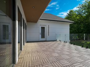 883 Greendale Ave, Needham MA 02492