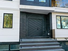 883 Greendale Ave, Needham MA 02492