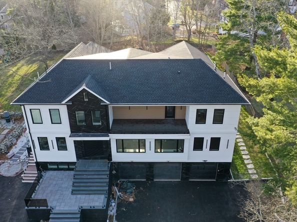 883 Greendale Ave, Needham MA 02492
