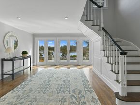 30 Black Horse Ln, Cohasset MA 02025