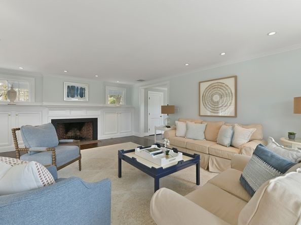 30 Black Horse Ln, Cohasset MA 02025