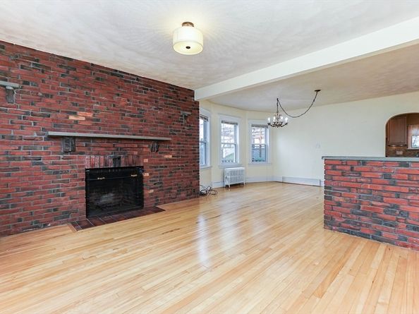 51 Wallingford Rd, Boston MA 02135