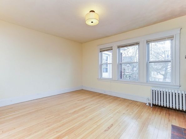51 Wallingford Rd, Boston MA 02135