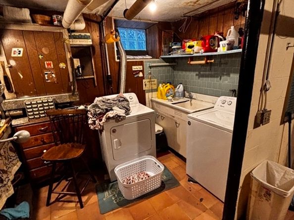 51 Wallingford Rd, Boston MA 02135