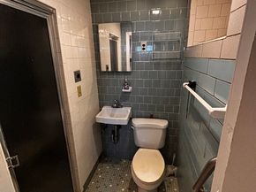 51 Wallingford Rd, Boston MA 02135