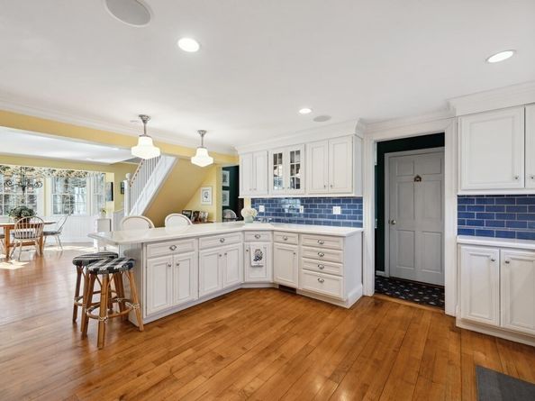 758 South Street, Needham MA 02492