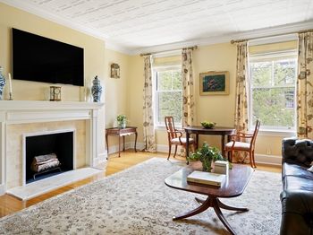 357-359 Beacon St
