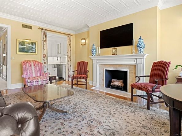 357-359 Beacon St 4, Boston MA 02116