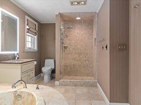 33 Whichita Rd, Medfield MA 02052