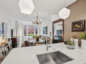 100 Lovejoy Wharf 5N, Boston MA 02114