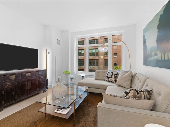 100 Lovejoy Wharf 5N, Boston MA 02114