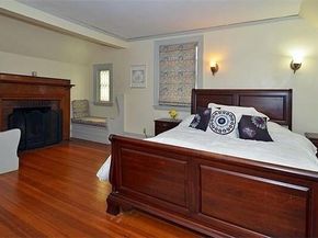 36 Dexter Rd, Newton MA 02460