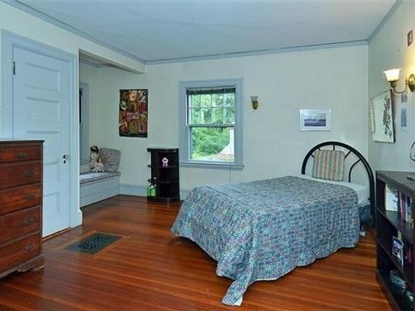 36 Dexter Rd, Newton MA 02460