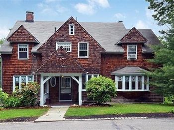 36 Dexter Rd