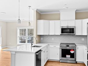 485 Blue Hills Parkway 23, Milton MA 02186