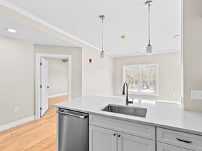 485 Blue Hills Parkway 23, Milton MA 02186