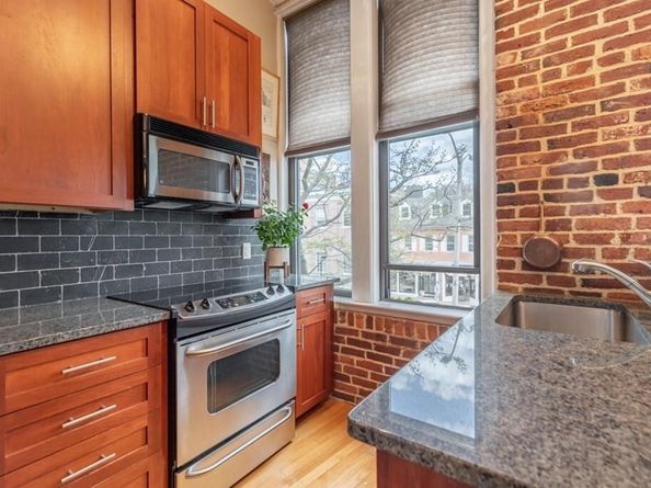 140 Washington Street 1C, Salem MA 01970