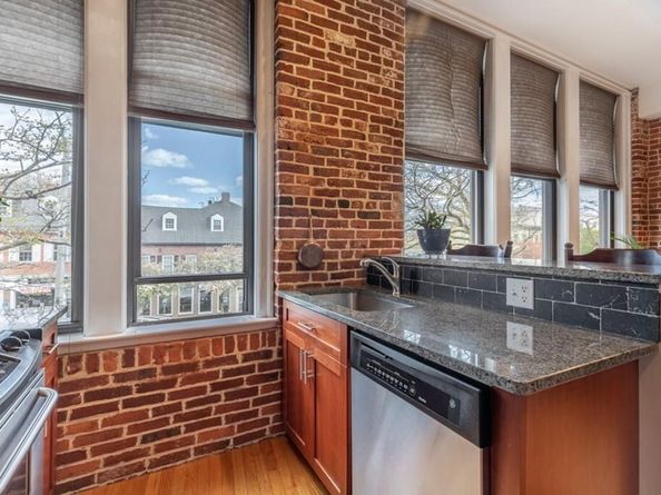 140 Washington Street 1C, Salem MA 01970