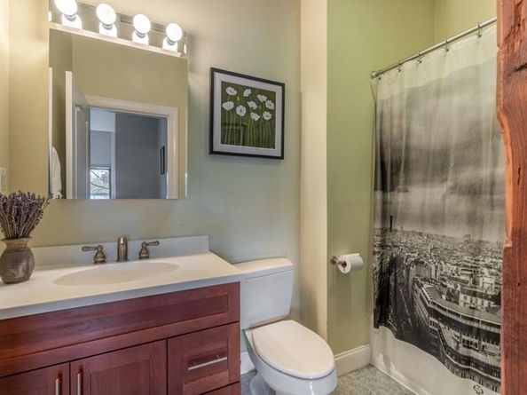 140 Washington Street 1C, Salem MA 01970