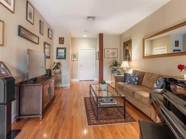 140 Washington Street 1C, Salem MA 01970