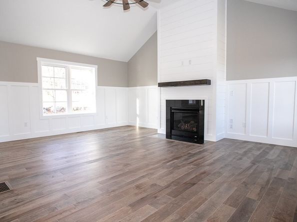 38-B Edson, Oakham MA 01068