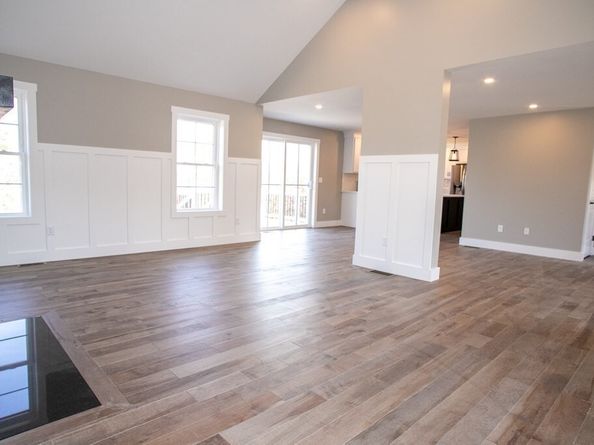 38-B Edson, Oakham MA 01068