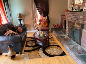 73 Wareham St, Middleboro MA 02346