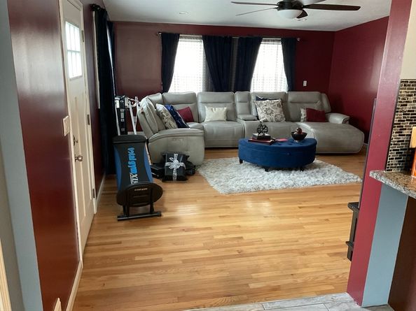 73 Wareham St, Middleboro MA 02346