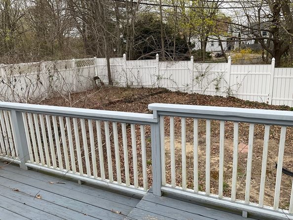 73 Wareham St, Middleboro MA 02346