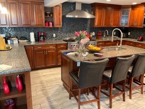 73 Wareham St, Middleboro MA 02346