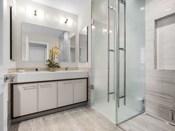1 Dalton Street 4703/4704, Boston MA 02115