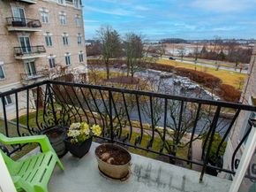 100 Marina Dr. 306, Quincy MA 02171