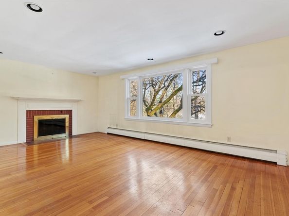 7 Kelley Rd, Acton MA 01720