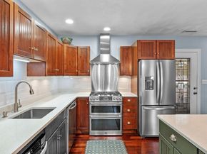 158 Lowell St 4, Peabody MA 01960