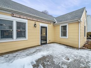 158 Lowell St 4, Peabody MA 01960