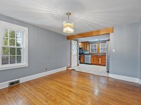 559 Merriam Ave, Leominster MA 01453