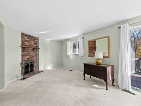 52 Liberty St L3, Plymouth MA 02360